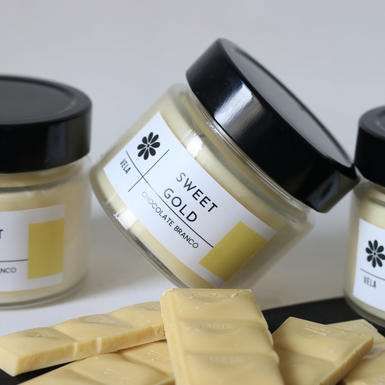 Vela Aromática Sweet Gold - Chocolate Branco